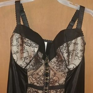 🆕Lane Bryant Corset and Panty Set 22/24 NWT
